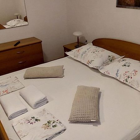 Apartmani Sonja Makarska Zewnętrze zdjęcie