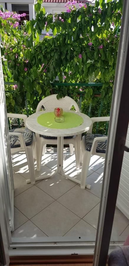 Apartmani Sonja Makarska Zewnętrze zdjęcie