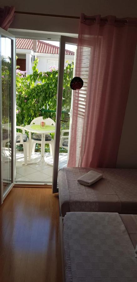 Apartmani Sonja Makarska Zewnętrze zdjęcie