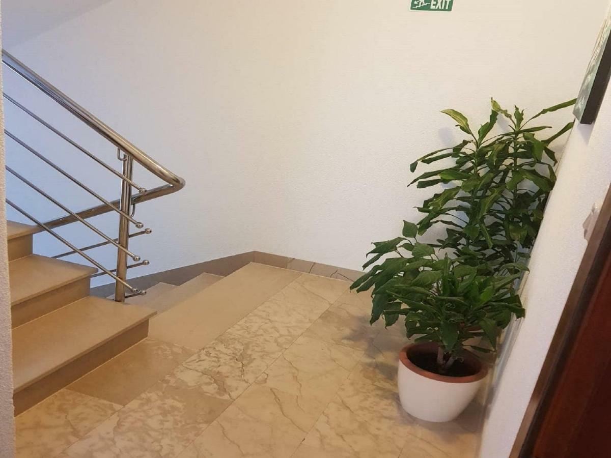 Apartmani Sonja Makarska Zewnętrze zdjęcie