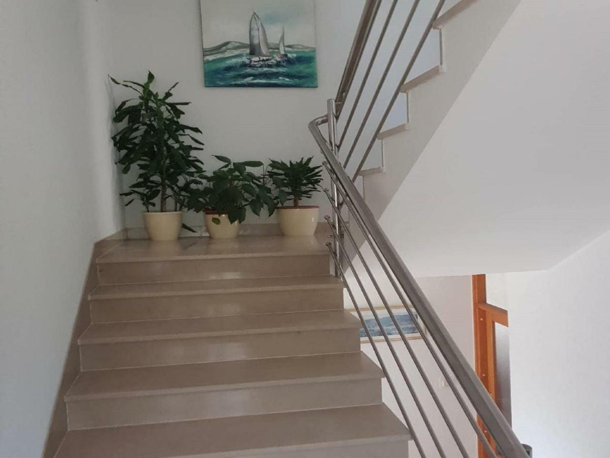 Apartmani Sonja Makarska Zewnętrze zdjęcie