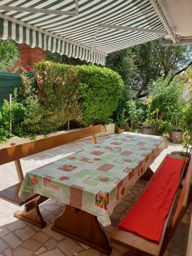 Apartmani Sonja Makarska Zewnętrze zdjęcie