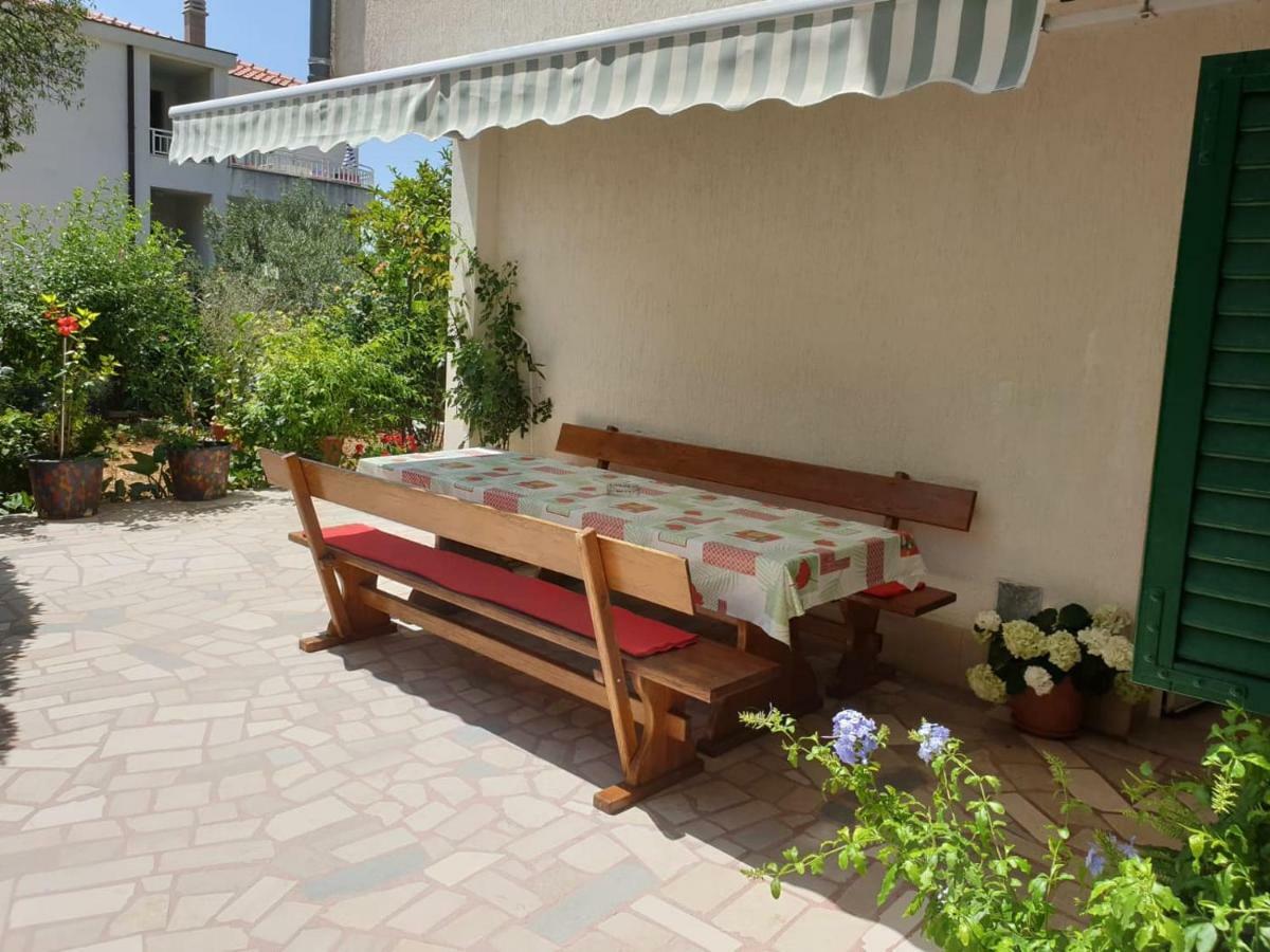 Apartmani Sonja Makarska Zewnętrze zdjęcie
